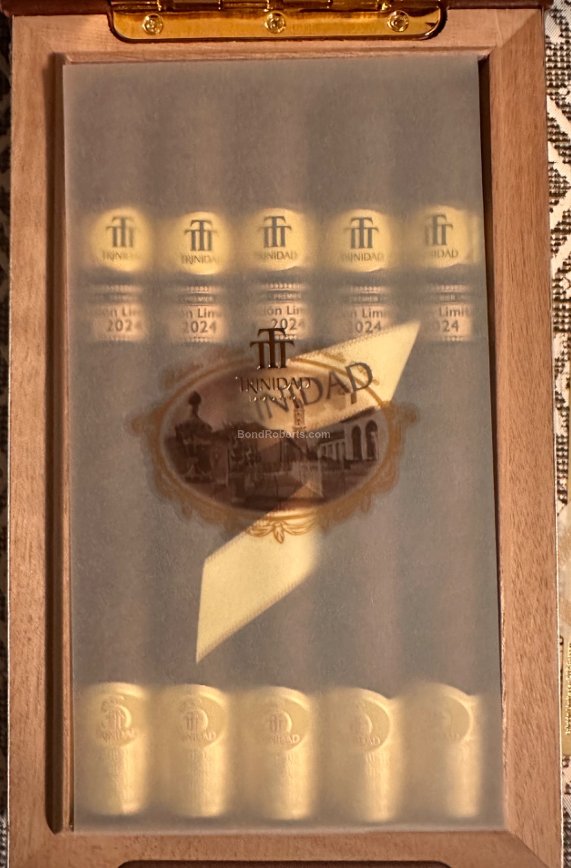 Trinidad Cabildos Edición Limitada 2024 2024 | Bond Roberts
