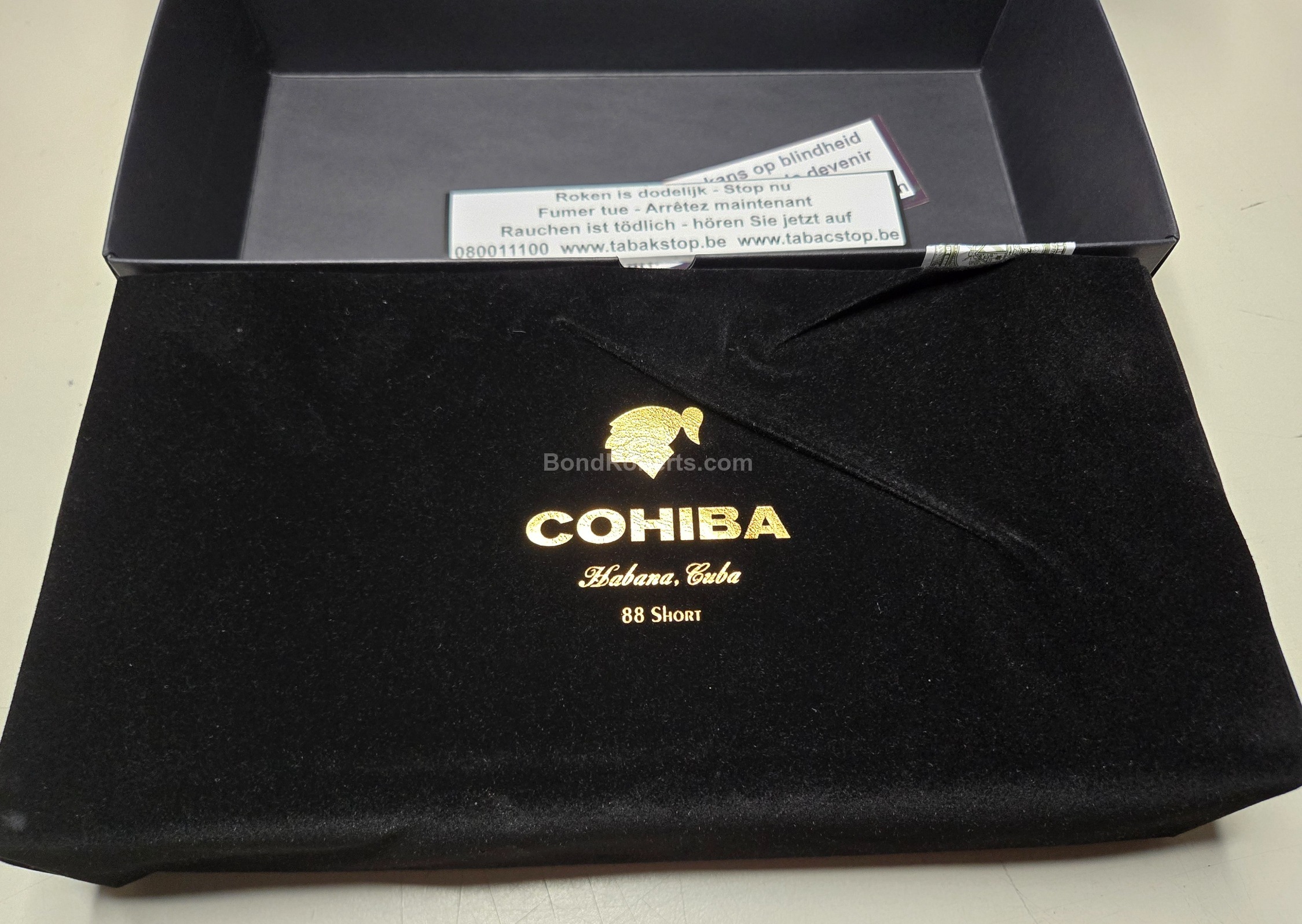 値下げ◆希少◆Dubai◆ライオン◆ゴールド◆蝋燭台◆ドバイ◆ロココ Cohiba Shorts Year of the Dragon 2024 | Bond Roberts